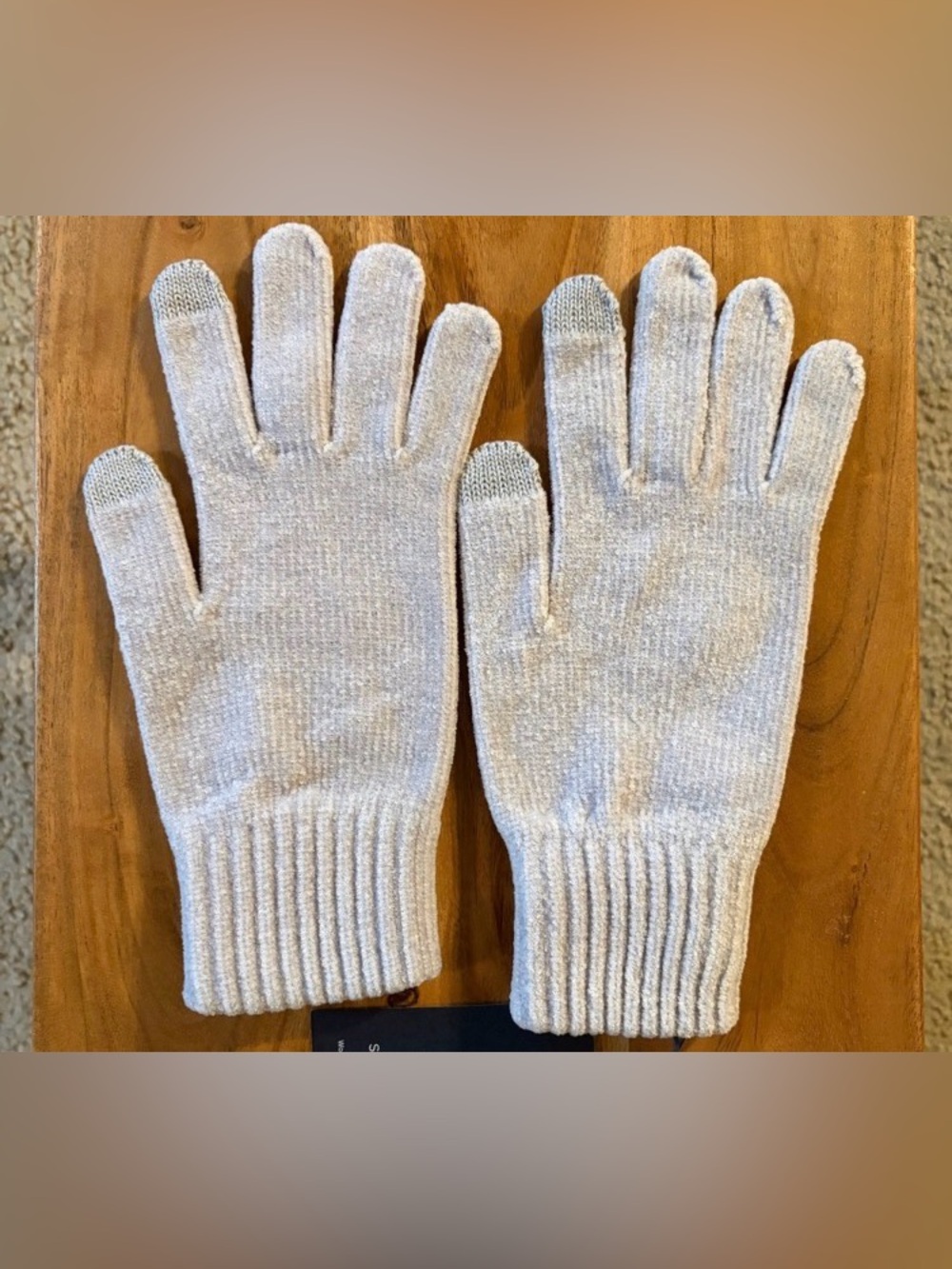 Men's Light Gray Knit Tech Touch Gloves